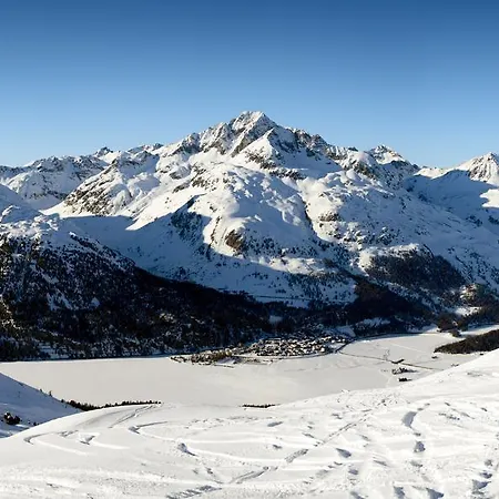 Daire Chesa Guardaval *