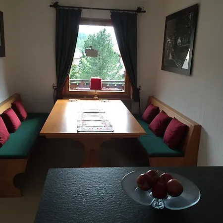 Chesa Guardaval * Surlej