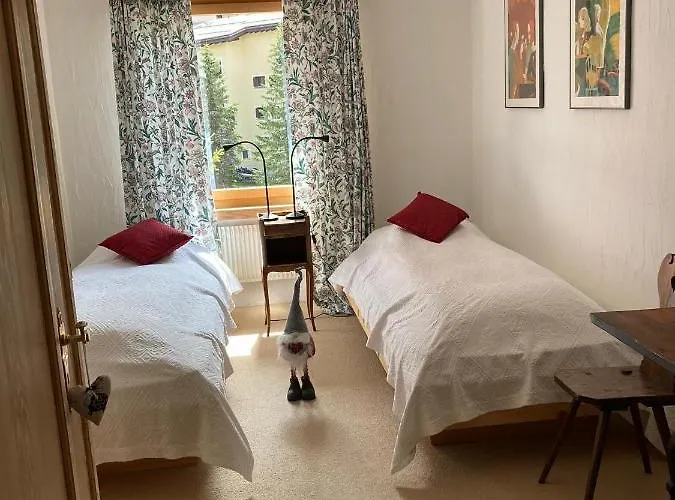 Apartament Chesa Guardaval *