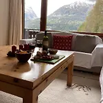 Apartment Chesa Guardaval Surlej